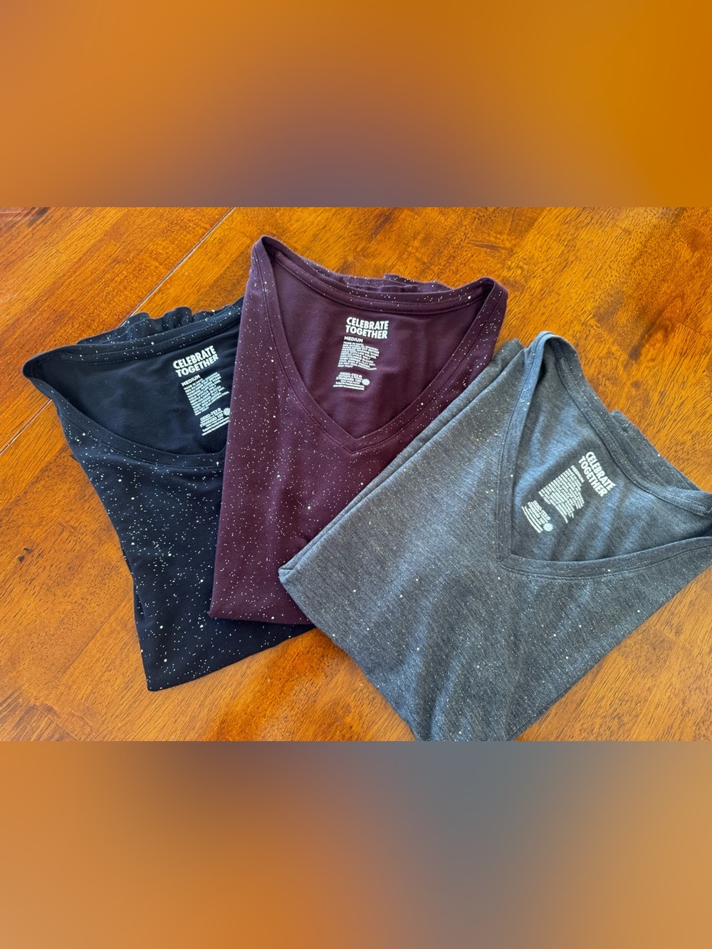 Women's V-Neck Speckled Tee - Burgundy, Black, Gray